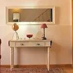 Bairro Alto House, By Timecooler Lisboa