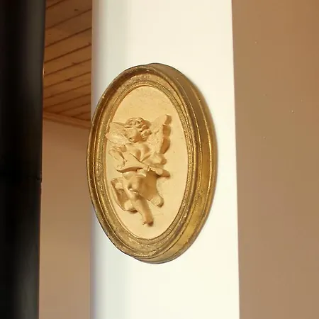 Bairro Alto House, By Timecooler *